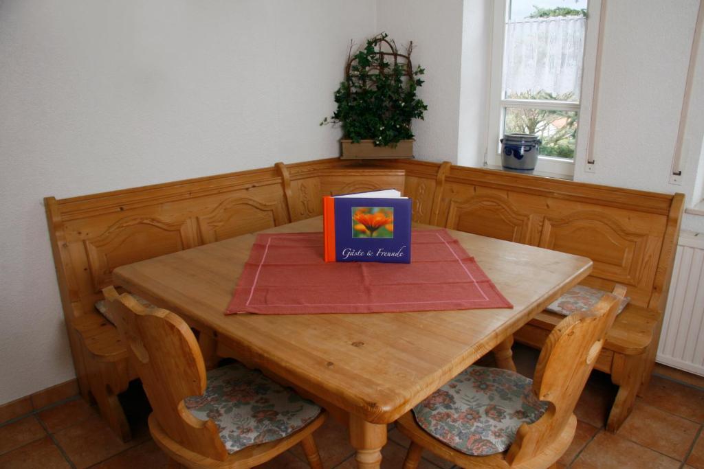 Landgasthof Schwanen Ostrach Esterno foto